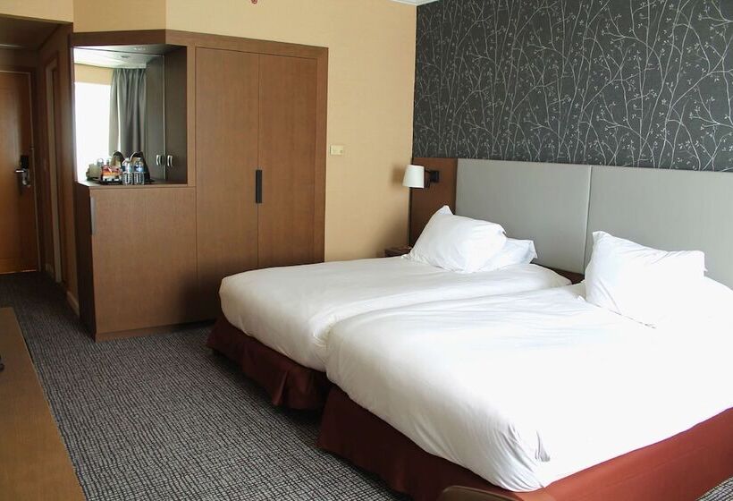 اتاق لوکس, Hilton Paris Charles De Gaulle Airport