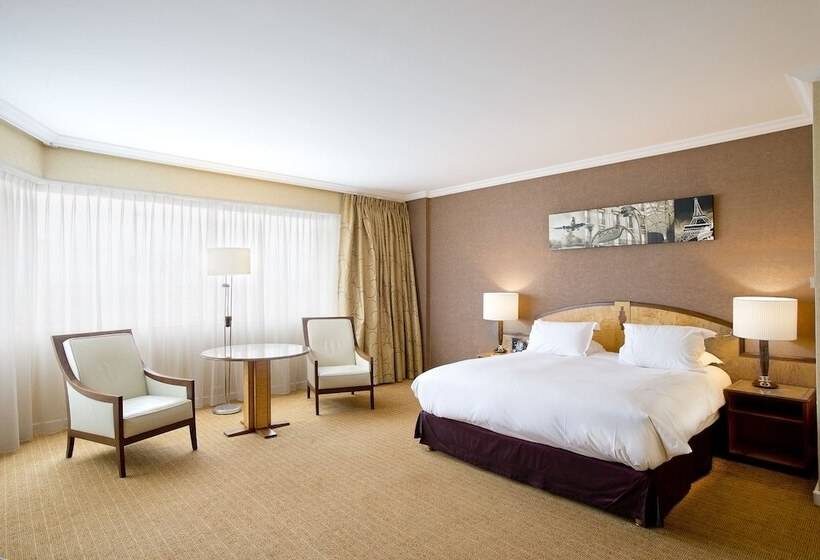 اتاق خانوادگی, Hilton Paris Charles De Gaulle Airport