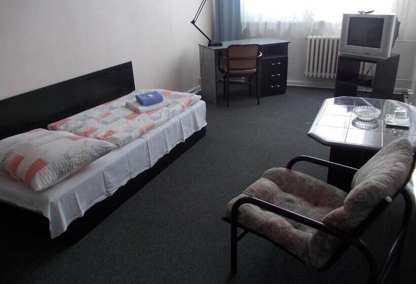 اتاق استاندارد یک نفره, Milotel