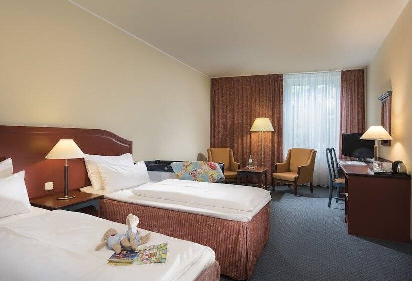 اتاق خانوادگی, Sorat Hotel Brandenburg