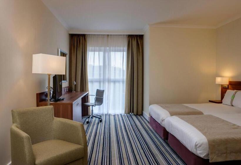 Номер Премиум, Holiday Inn Glasgow   East Kilbride, An Ihg