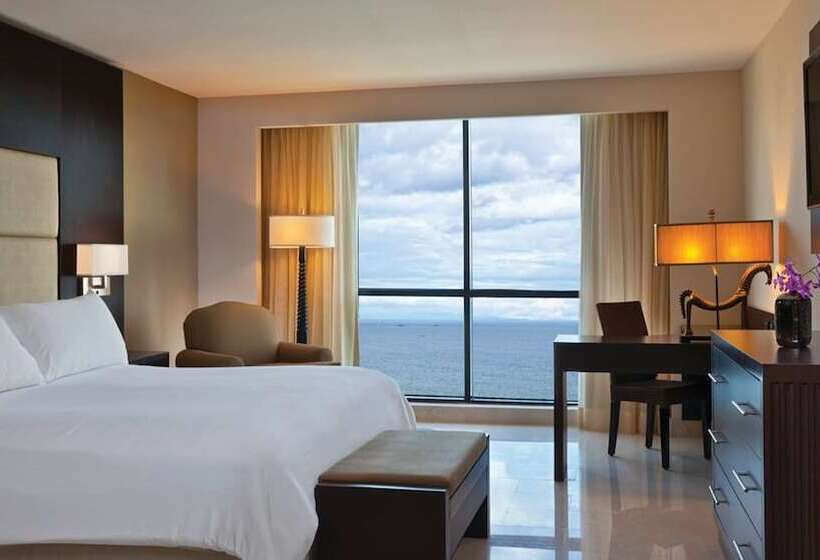 Habitación Premium Vista al Mar., Intercontinental Miramar Panama, An Ihg