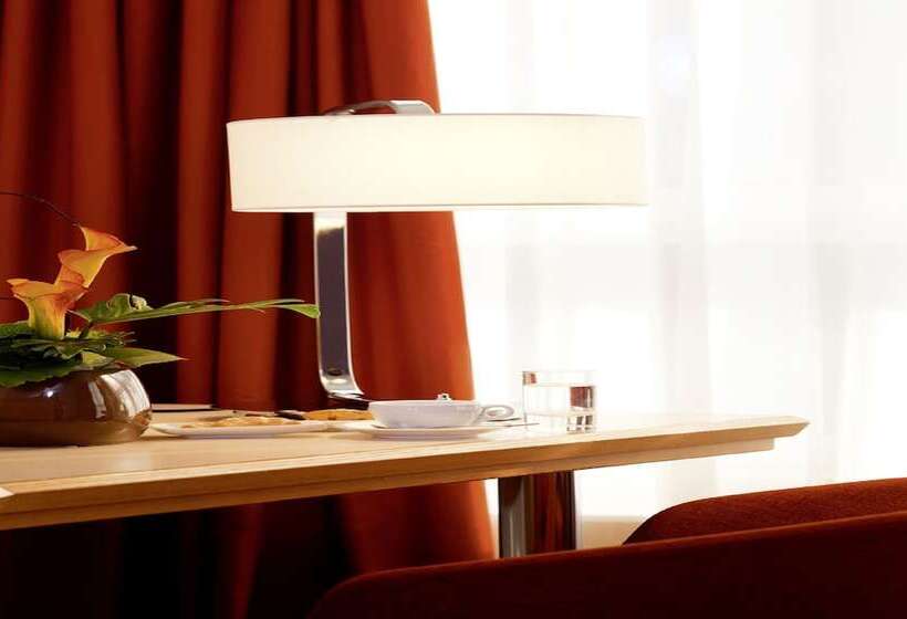 Классический Номер, Mövenpick Hotel Nürnberg Airport