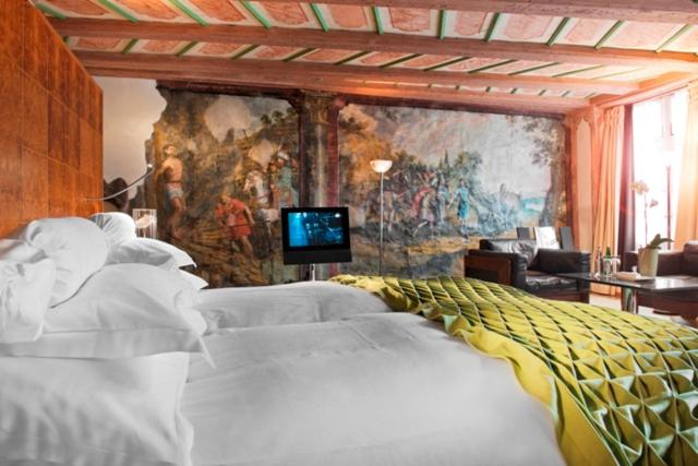 سوییت جونیور, Widder Hotel   Zurichs Luxury Hideaway