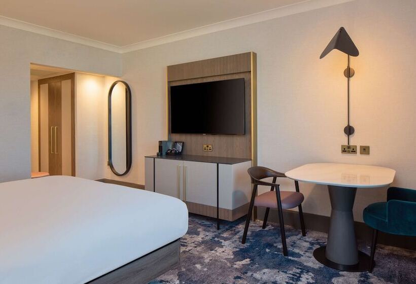 اتاق لوکس با تخت بزرگ, Hilton Glasgow