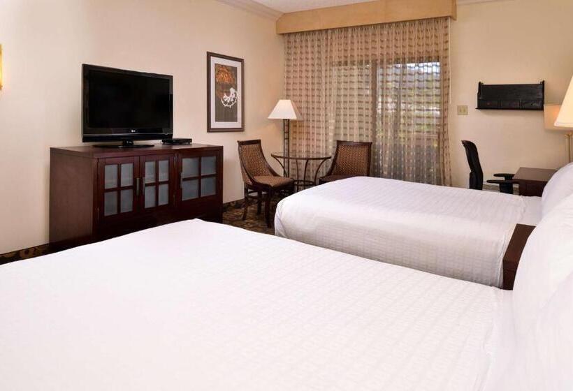 Номер Стандарт Кровать Кинг Адаптированный для Инвалидов, Best Western Corte Madera Inn