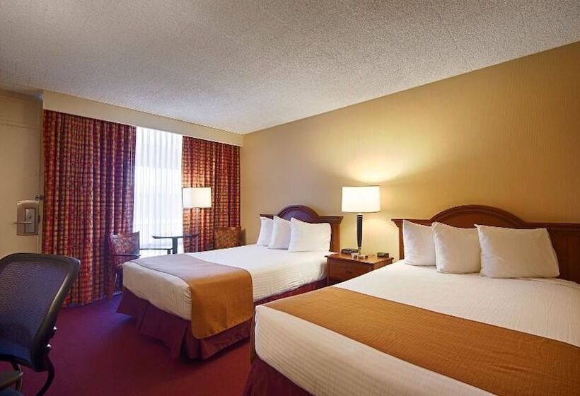 带2个双人床的标准工作室, West Gate Inn Nyack