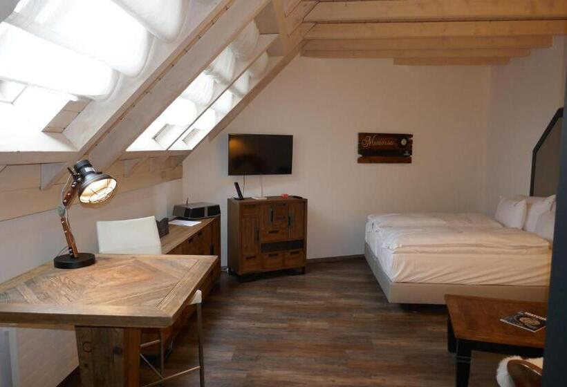 سوییت جونیور, Boutique Hotel Thessoni Classic Zürich