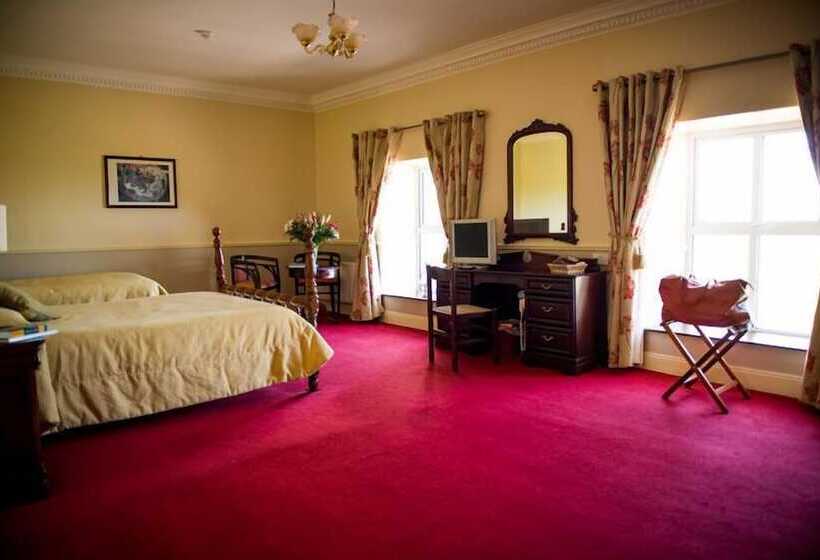 اتاق سه نفره دلوکس با چشم‌انداز دریا, Aran View Country House