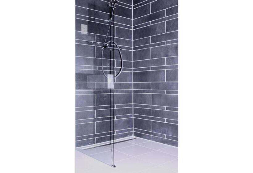 اتاق استاندارد چهار تخته, Kap