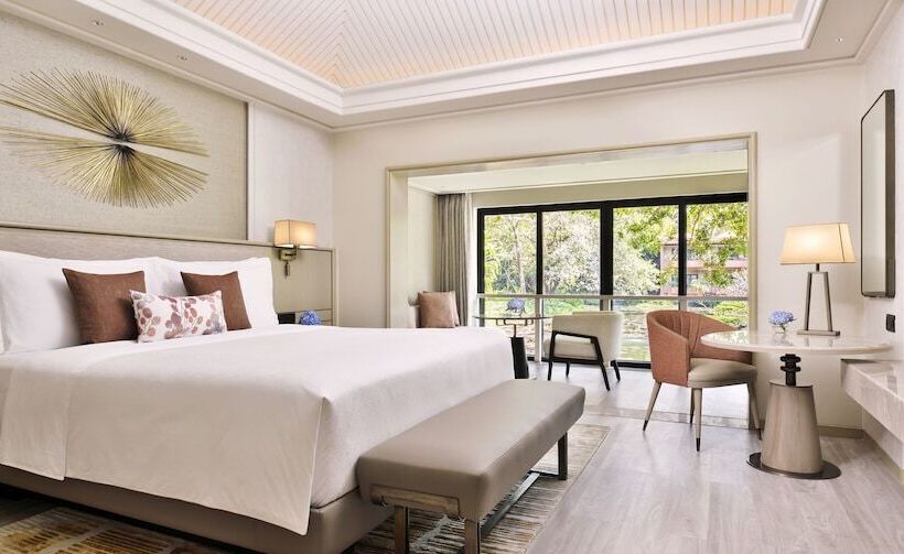 اتاق پرمیوم, The St. Regis Goa Resort