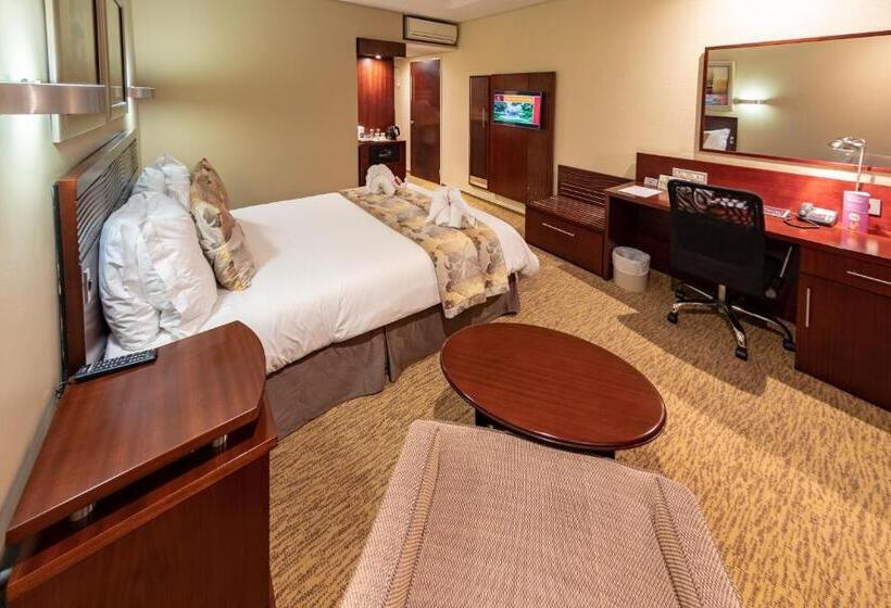 Quarto standard, City Lodge Hotel Johannesburg Airport, Barbara Road