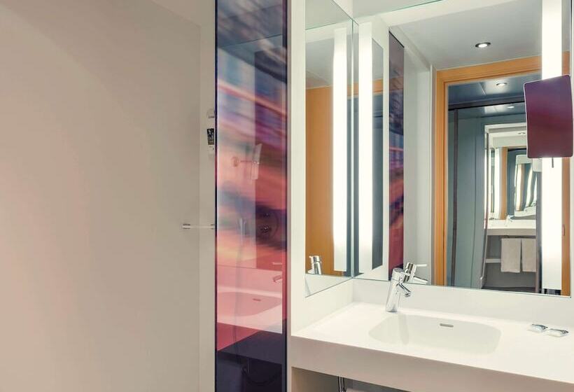Семейный Номер, Mercure Paris Boulogne