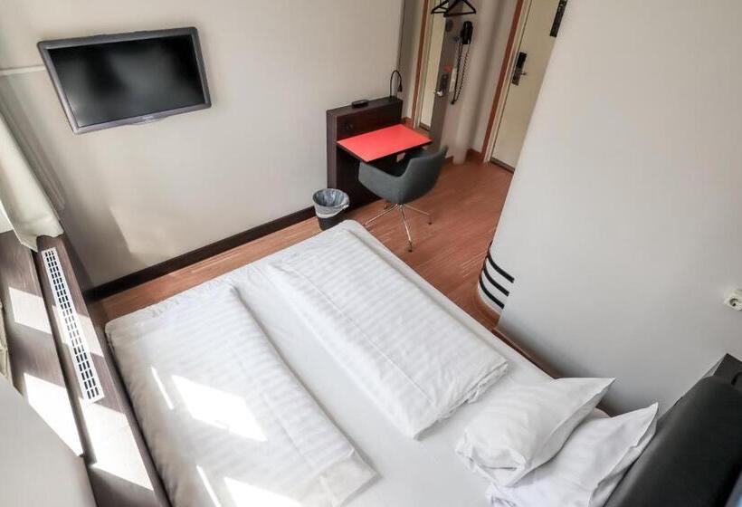 Номер Стандарт, Comfort Hotel Malmö