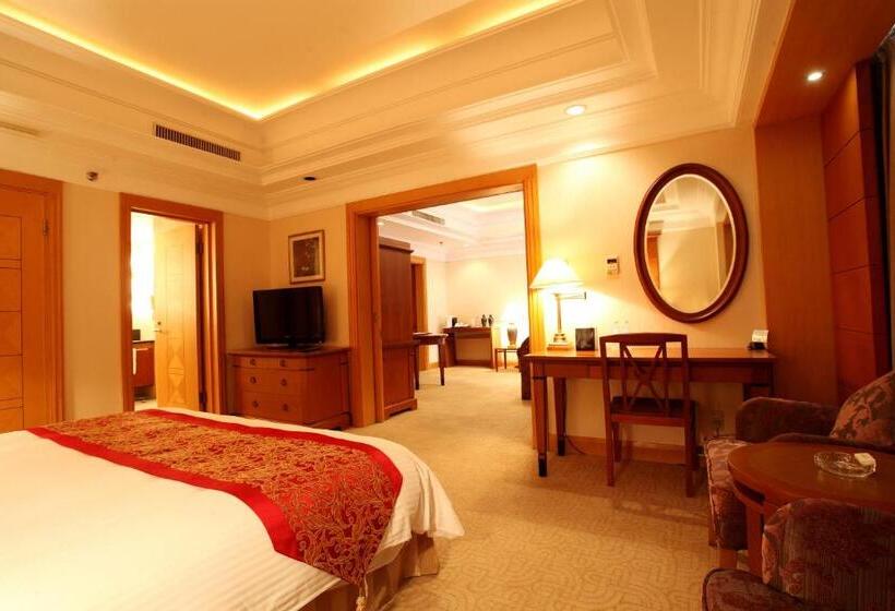 سوییت, Ruishi Hotel Dalian