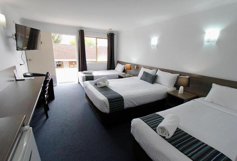 패밀리 룸, Sugar Country Motor Inn