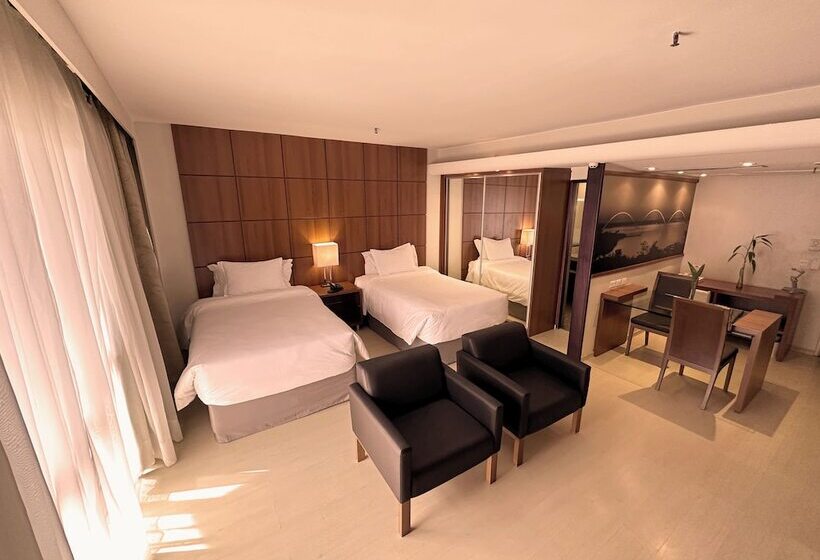 싱글 디럭스 룸, Flat Particular Hotel Kubitschek
