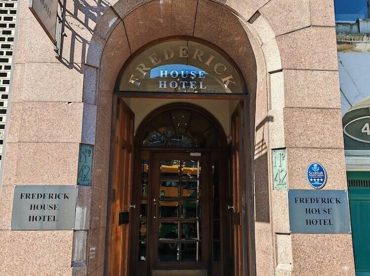 اتاق استاندارد یک نفره, Frederick House