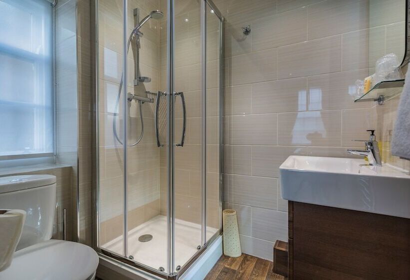 Номер Deluxe, The Golden Fleece Hotel, Thirsk, North Yorkshire