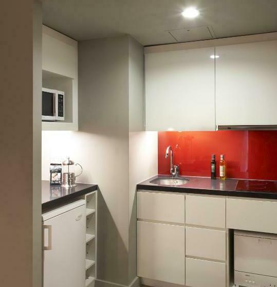 Апартаменты 2 Спальни, Citadines Trafalgar Square
