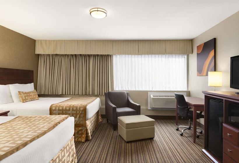 Номер Стандарт 2 Двуспальные Кровати, Days Inn By Wyndham Terrace