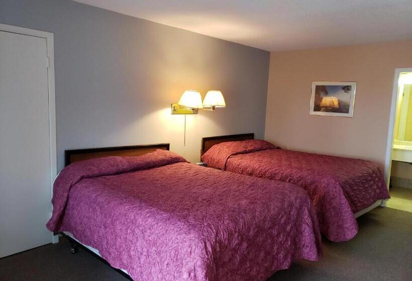 Номер Стандарт, Town N Country Motor Inn