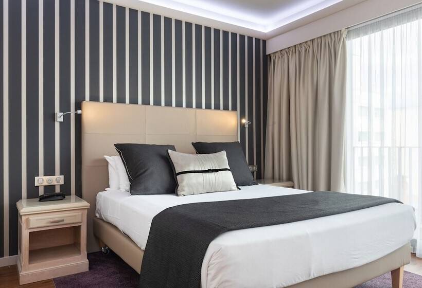 اتاق سوپریور, Hôtel Charlemagne By Happyculture