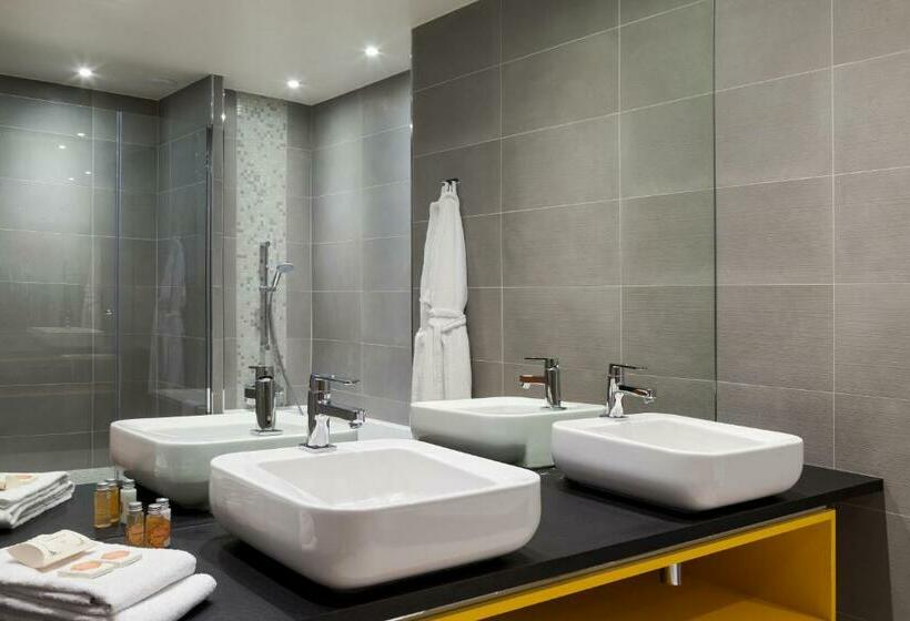 اتاق سوپریور, Timhotel Opéra Blanche Fontaine
