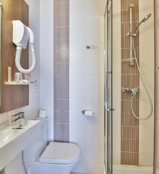 Номер Basic, Hôtel Le Seize, Nice Centre