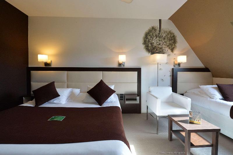 اتاق استاندارد سه نفره, Quality Hotel La Marebaudière Vannes Centre