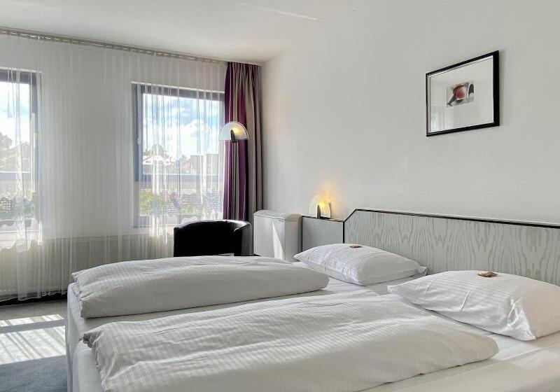 Номер Стандарт Индивидуальный, City Hotel Fortuna Reutlingen