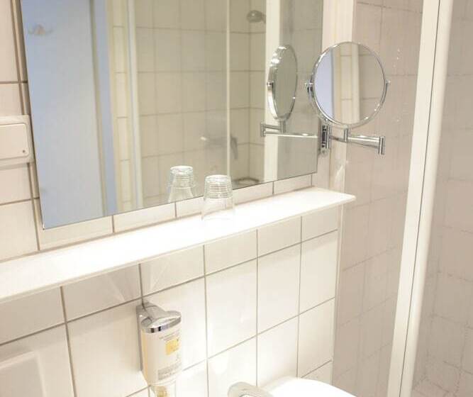 اتاق راحتی, Stadthotel Kassel