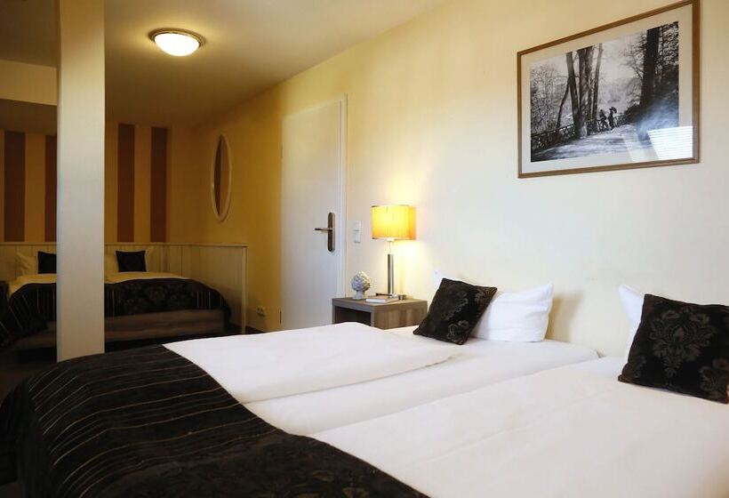スタンダード４人部屋, Konsumhotel Dorotheenhof Weimar