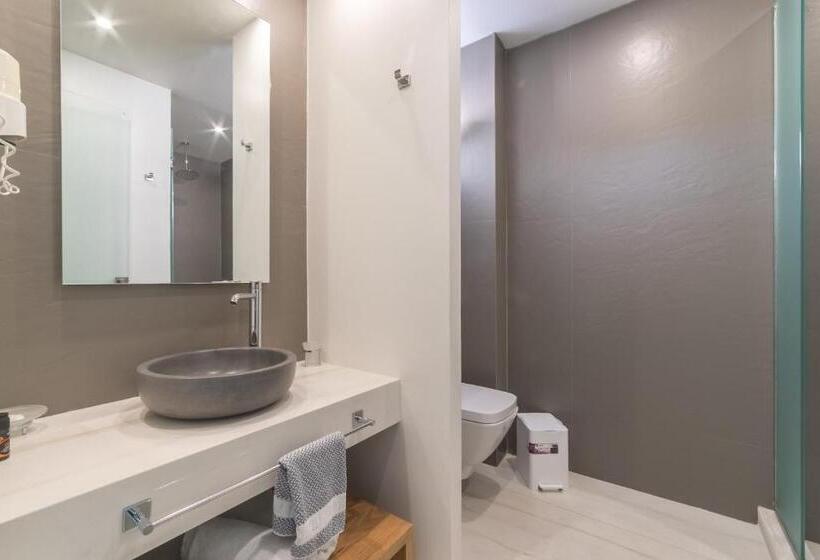 Четырехместный Номер Superior, Atrion Resort