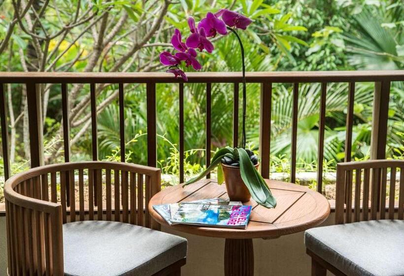Номер Клуб, Hyatt Regency Bali