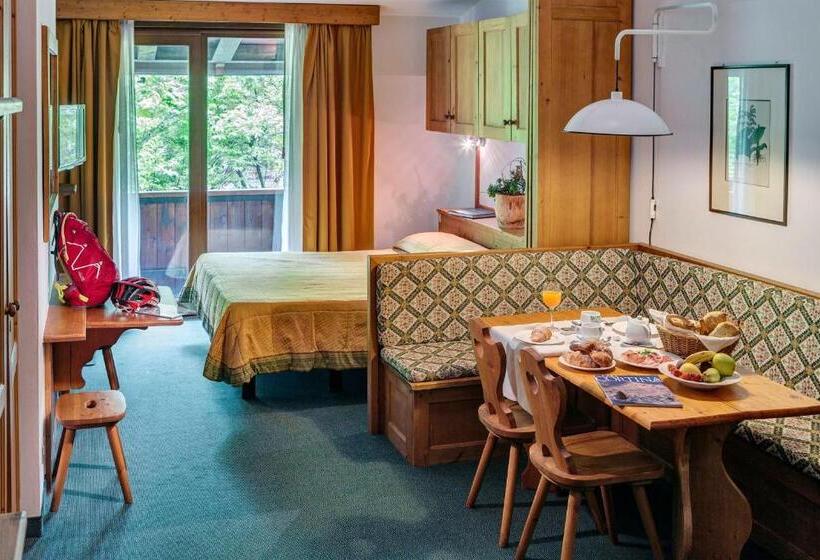 Номер Стандарт Трехместный, Cristallino D'ampezzo