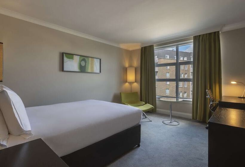 اتاق سوپریور, Hilton Dublin