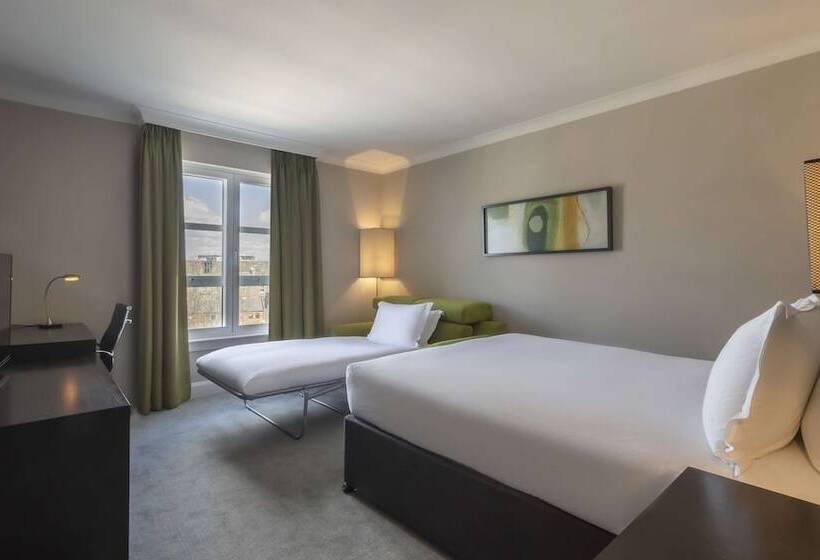 اتاق سوپریور, Hilton Dublin