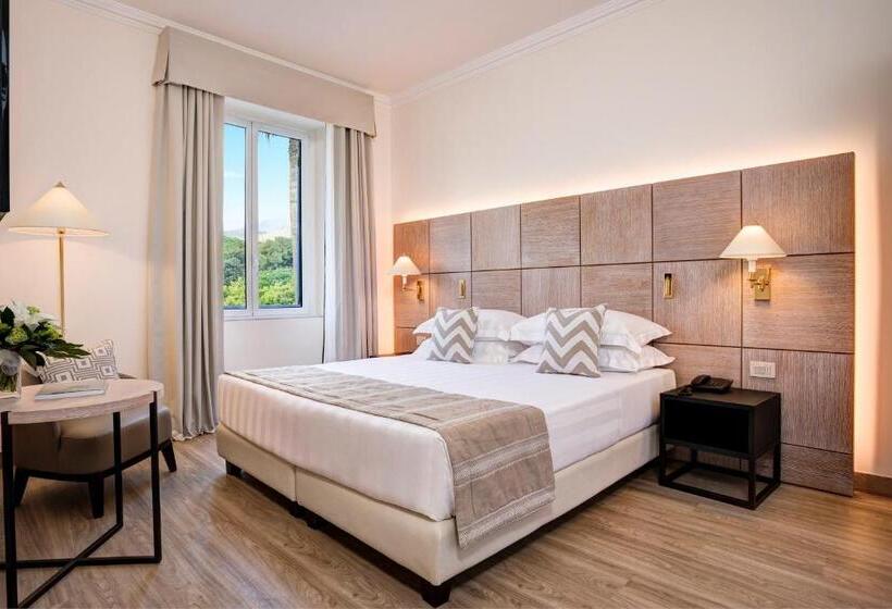 اتاق سوپریور, Grand Hotel Arenzano