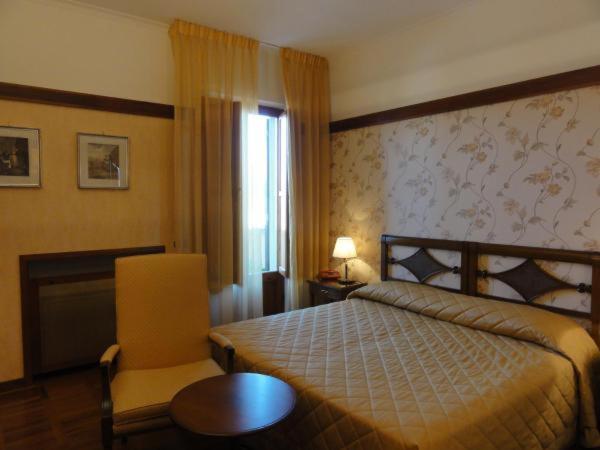 اتاق لوکس, &ristorante Miramonti Palazzo Storico