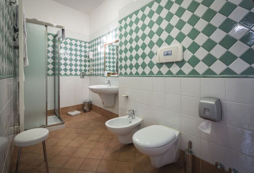 اتاق سوپریور, Nuovo Hotel Del Porto