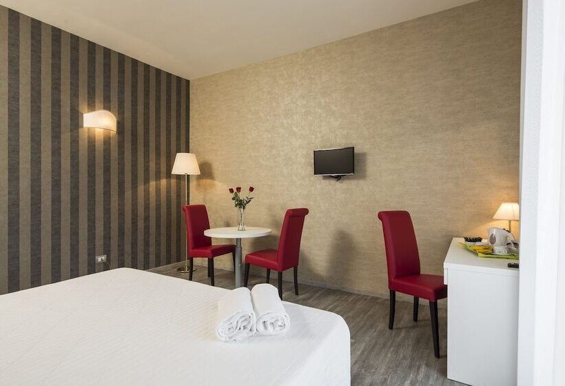 اتاق سوپریور, Nuovo Hotel Del Porto