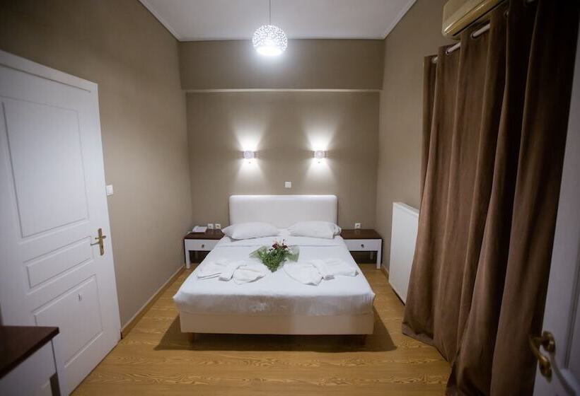 Четырехместный Номер Стандарт, Cavallari Palace Hotel Suites