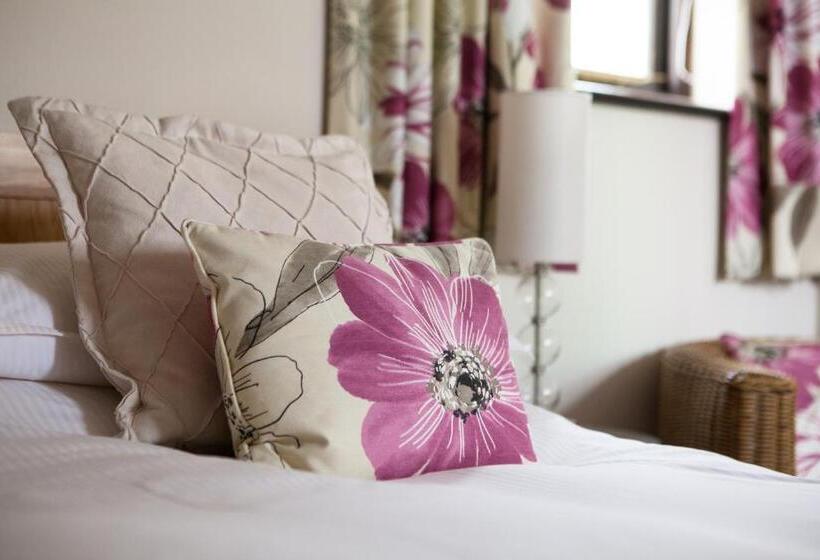 اتاق خانوادگی, Greenbanks Hotel Norfolk