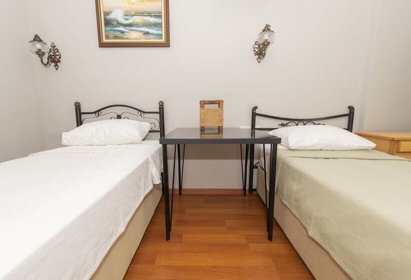 Deluxe Room Mountain View, Can Efes