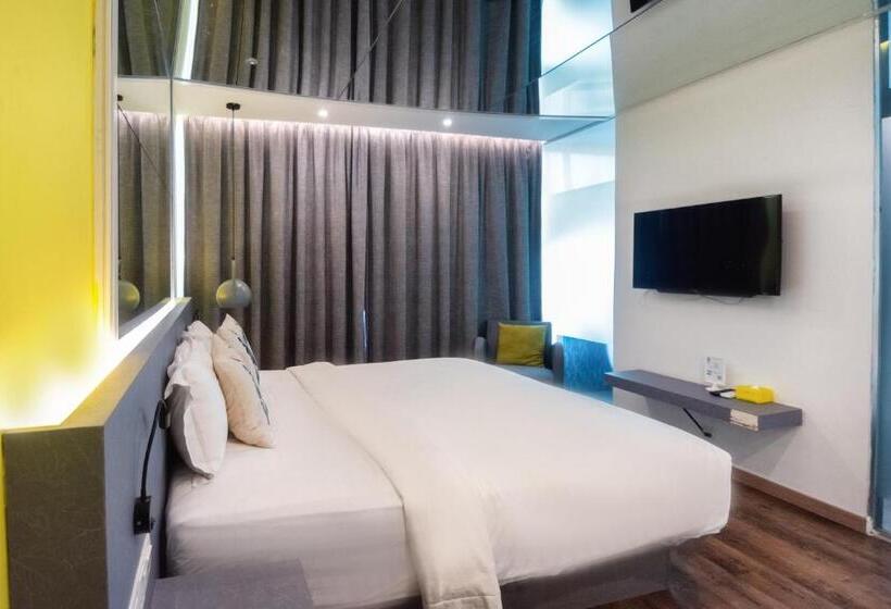 Люкс Повышенной Комфортности, Apple Hotel Times Square