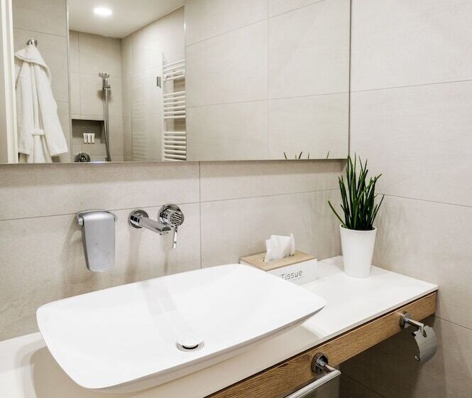 Номер Стандарт, Adele Apartments