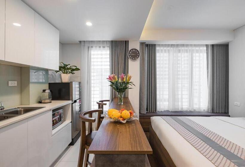 استودیوی لوکس, Narcissus Hotel & Apartment