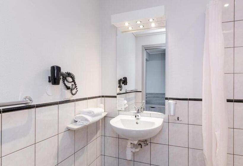 Семейный Номер, Grand Hotel Egersund