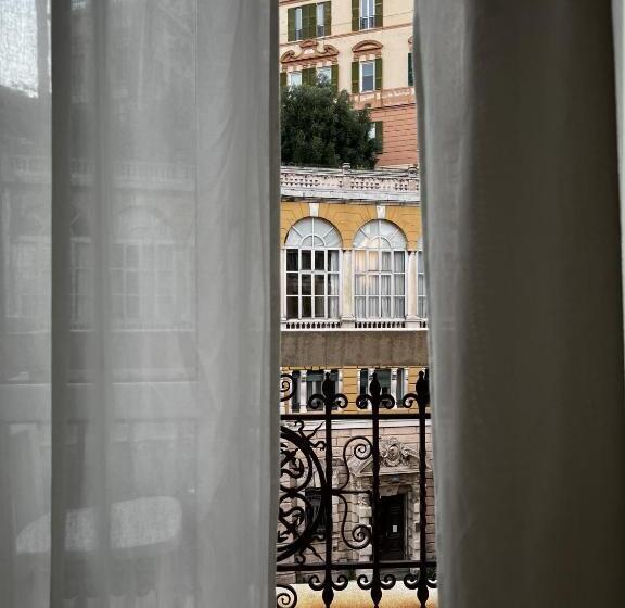 استودیوی استاندارد, Genova Liberty